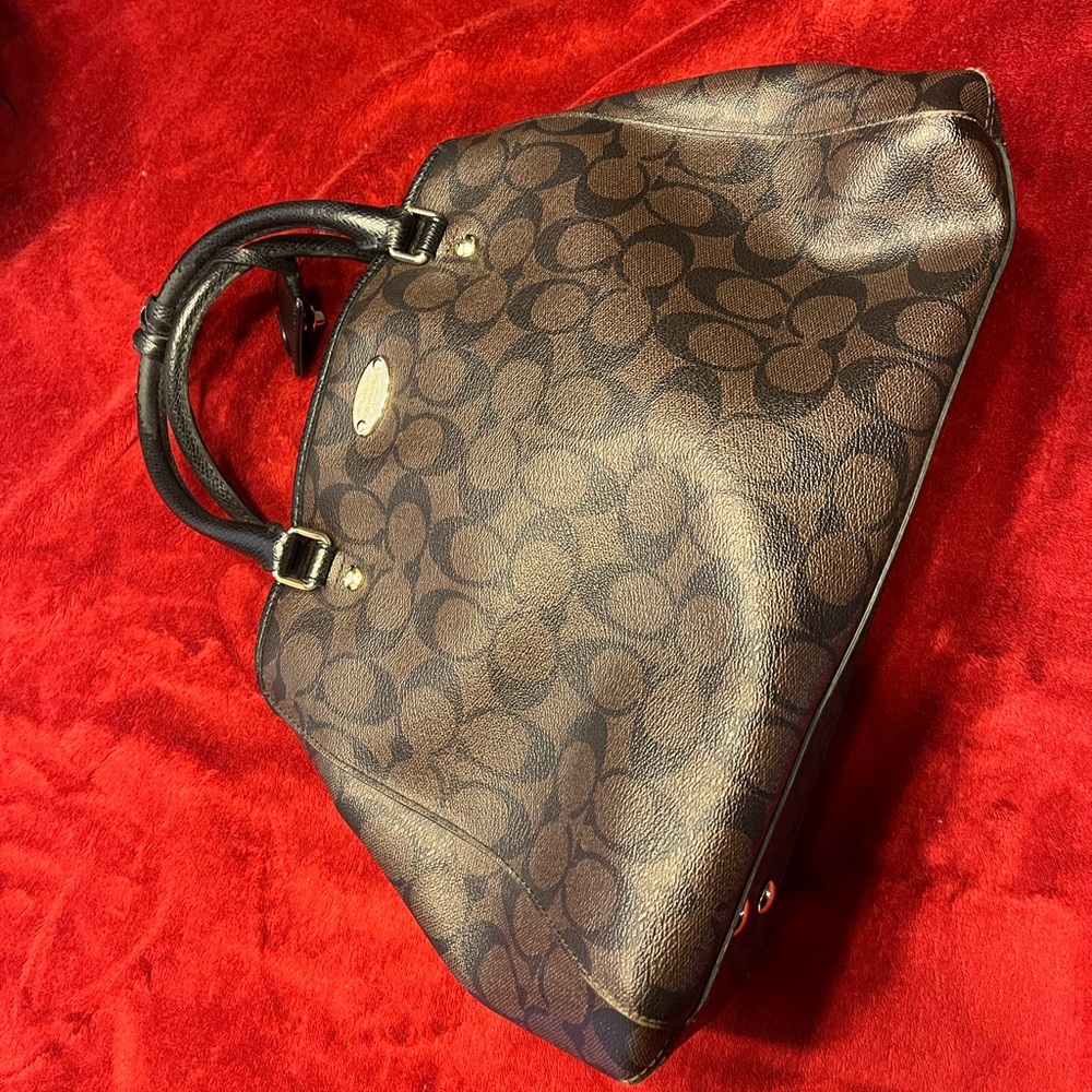 Pre-loved coach purse!
